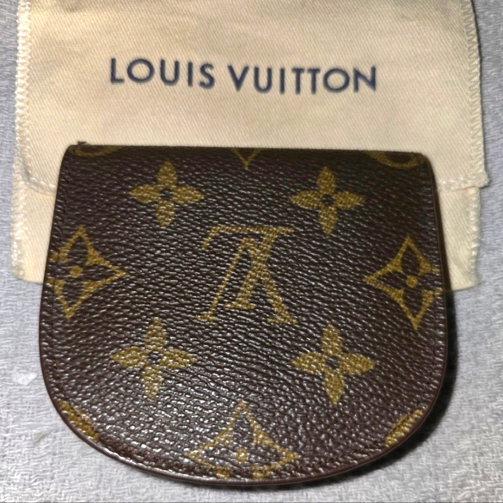 Authentic Louis Vuitton Monogram Coin Pouch/Purse Snap Closure Pre-Loved - Picture 2 of 11